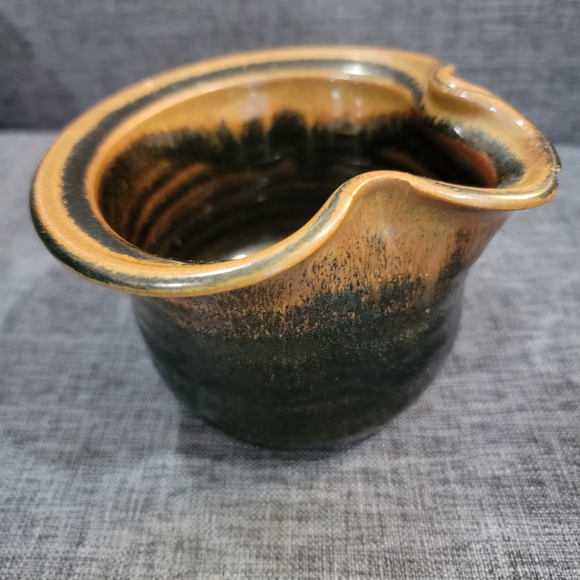 Handcrafted Ceramic Art Bowl - Brown and Black - Picture 1 of 3